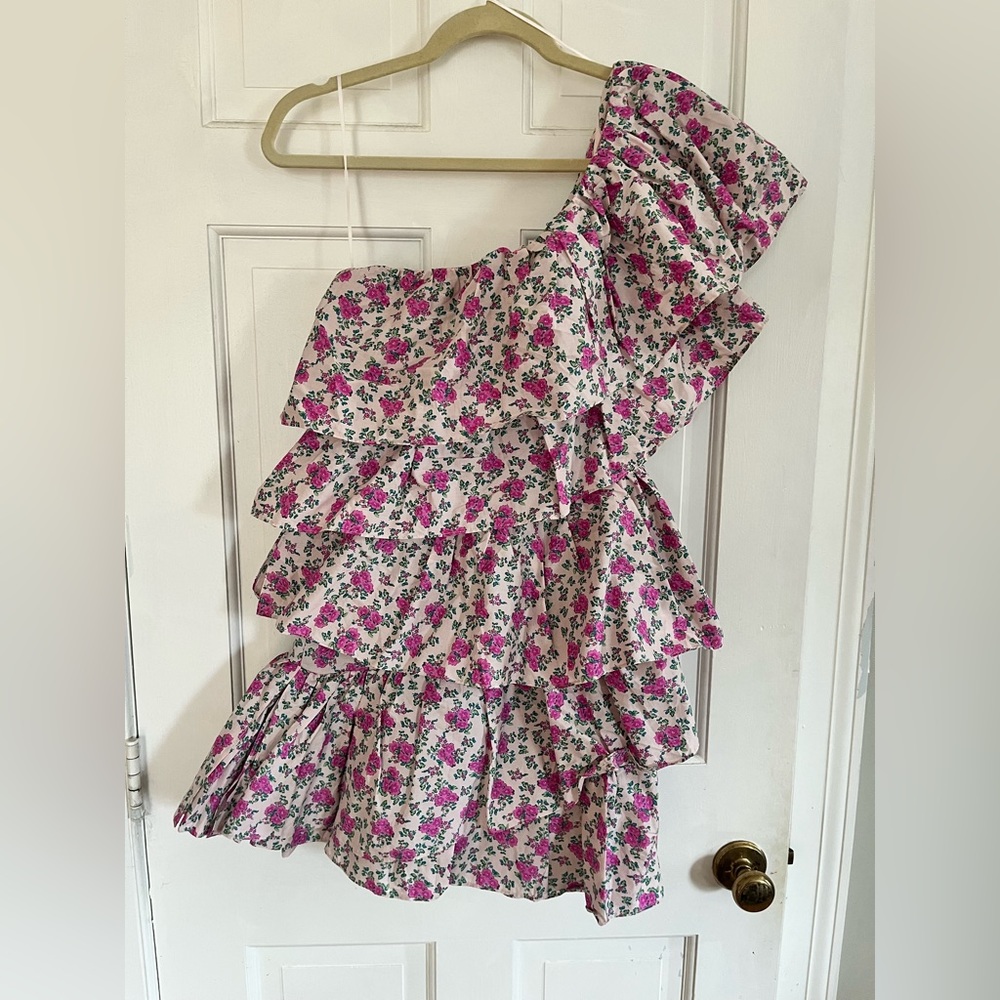 One Shoulder Floral Tiered Mini